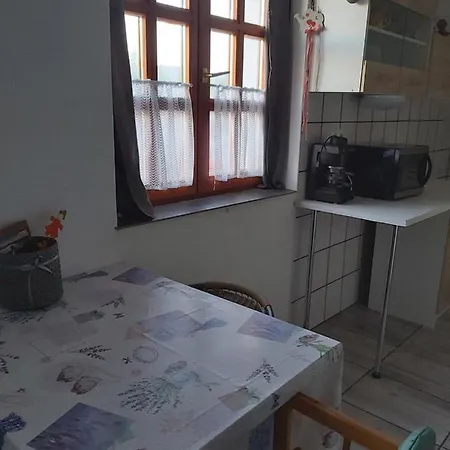 Hovirag Vendeghaz 아파트 *